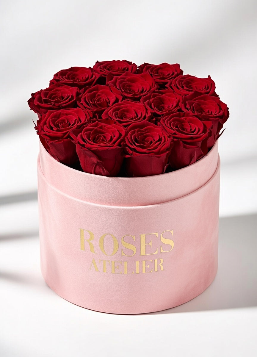 Duży flower box różowy z bordowymi wiecznymi różami – elegancki luksusowy prezent