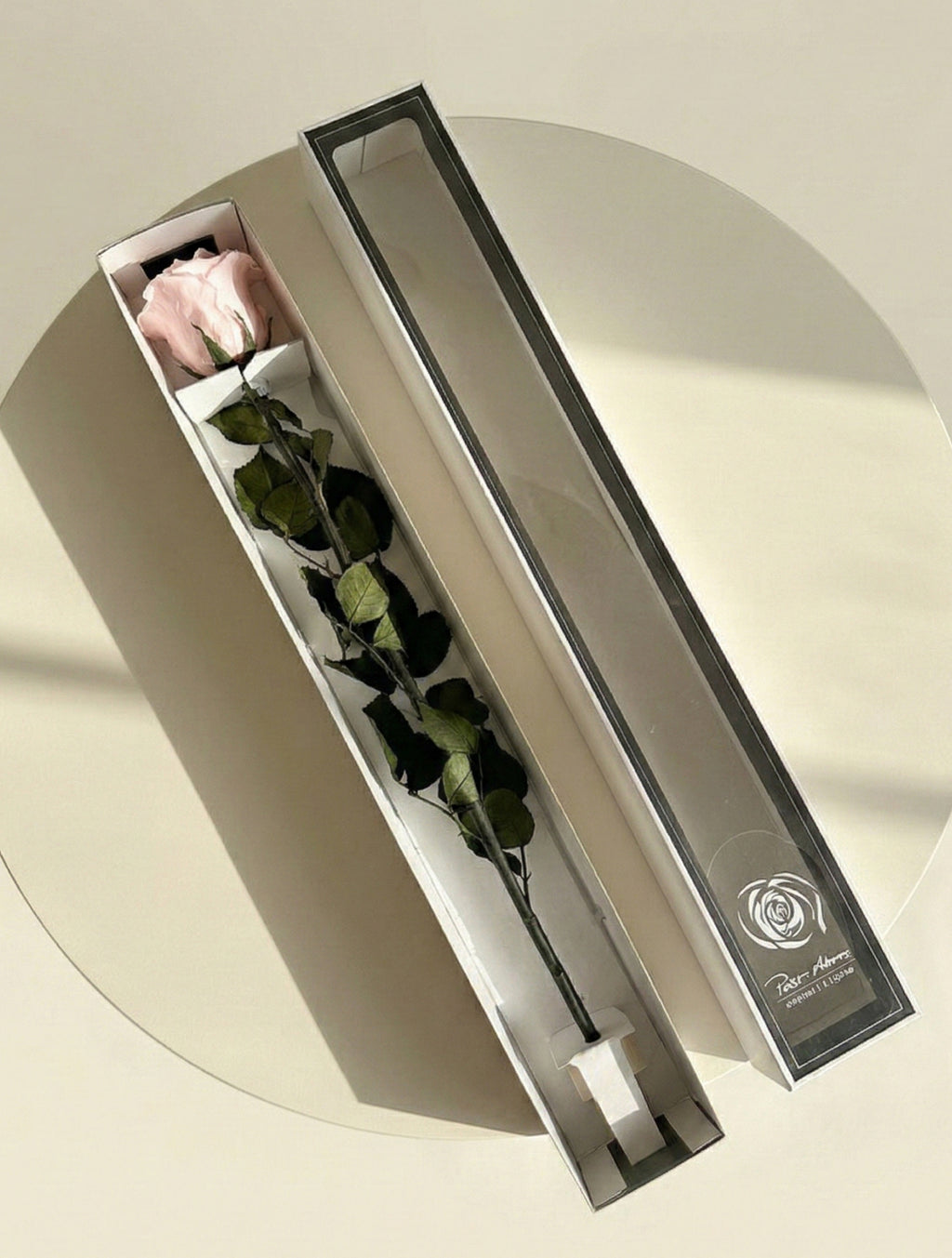 Wieczna róża z łodygą różowa - Prawdziwa róża stabilizowana