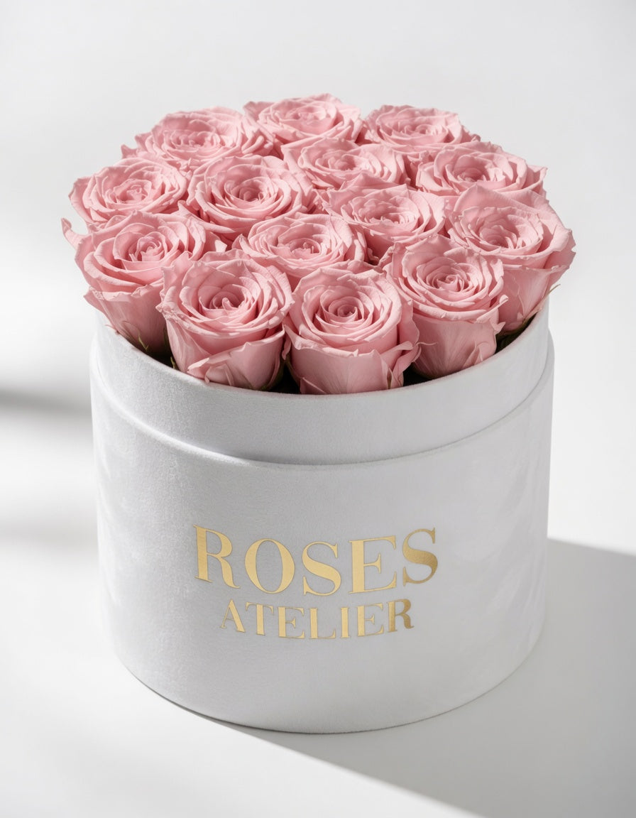 Duży Flower Box – Rózowe Wieczne Róże w Kremowym Pudełku
